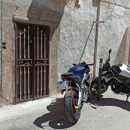 Casa Ele - The Alchemist'S House - Bikes Friendly - סאסארי מראה חיצוני תמונה