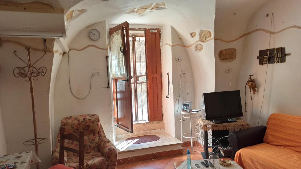 Casa Ele - The Alchemist'S House - Bikes Friendly - סאסארי מראה חיצוני תמונה